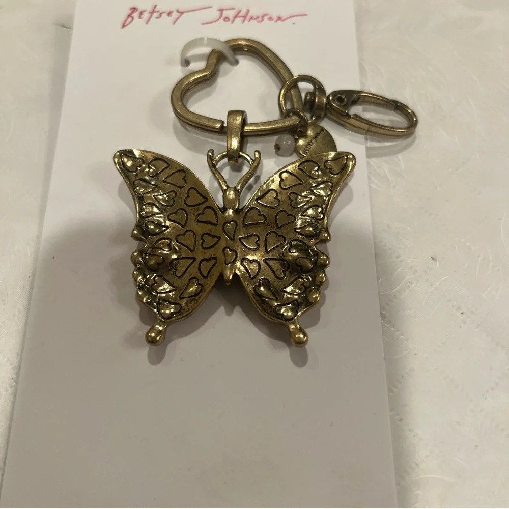 Betsey Johnson Butterfly Bag Charm Crystal Accents NWT Burnished Gold Tone Boho - Picture 6 of 8